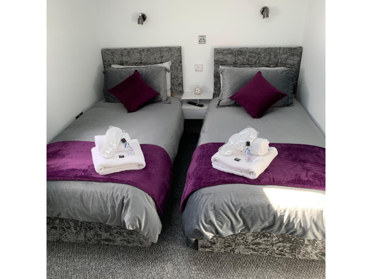 bedroom1